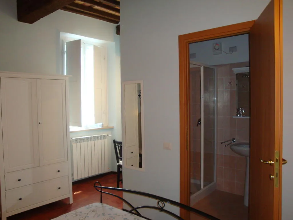 Bed & Breakfast Bed&Breakfast Lucca Fora Capannori Italia